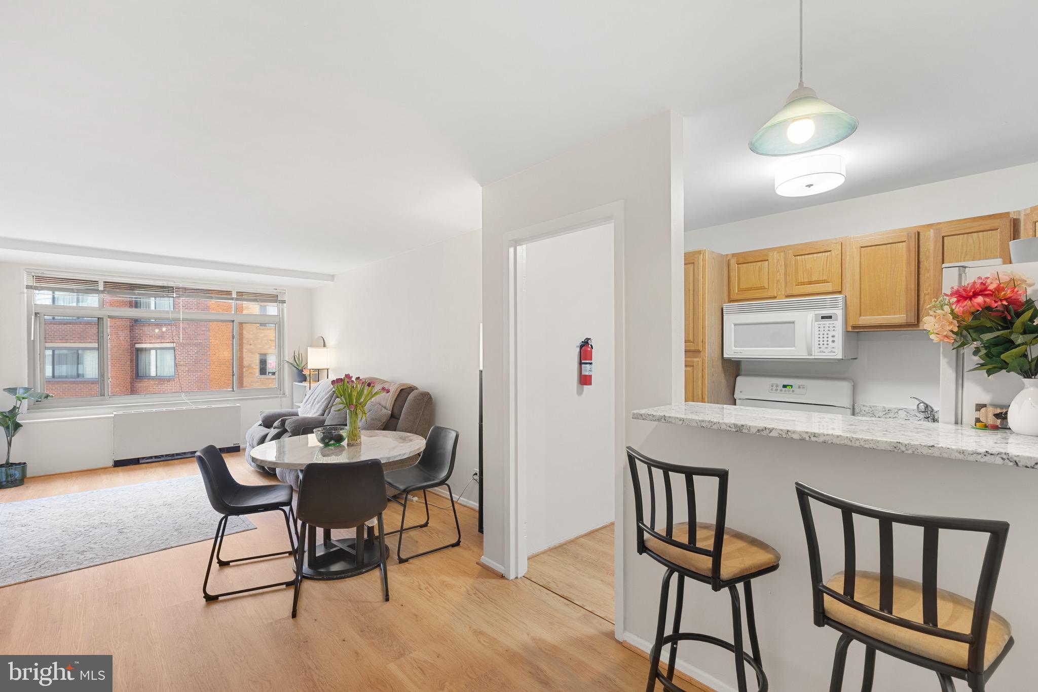 2401 H STREET NW 512