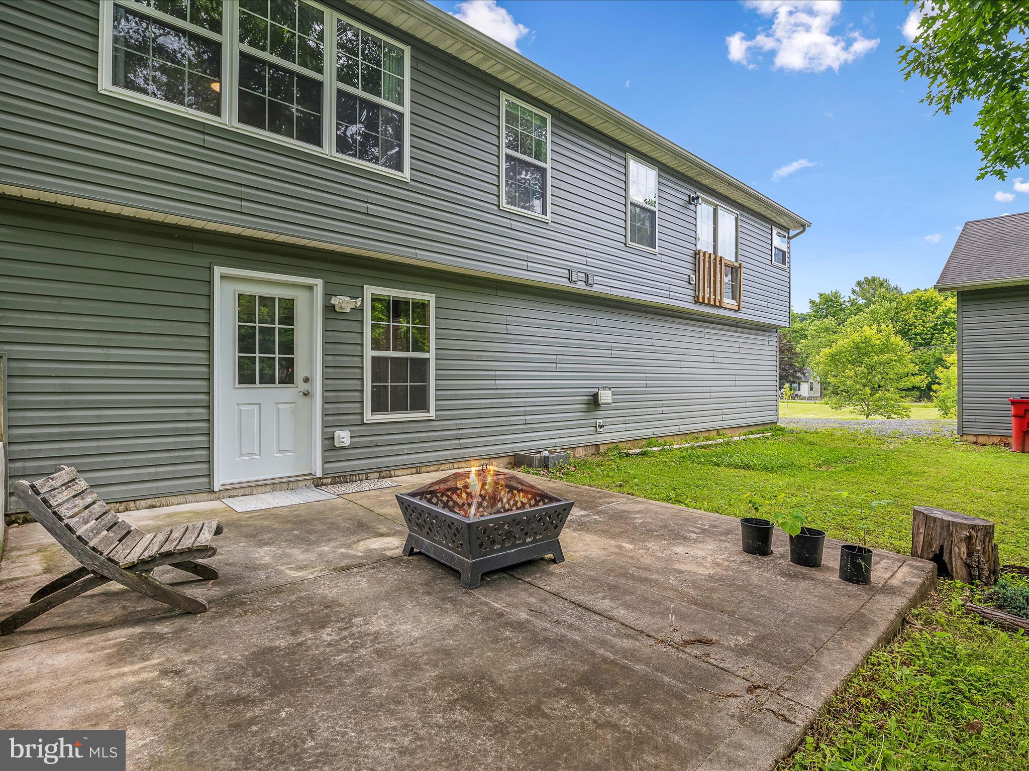 HIDDEN RIVER - Residential