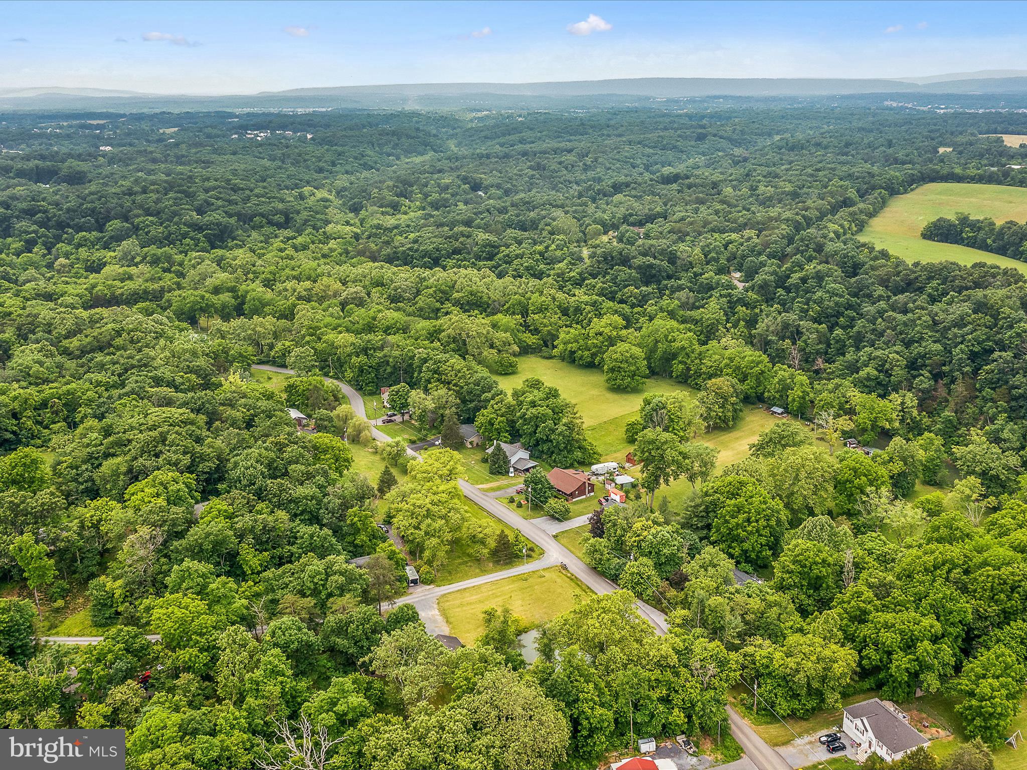 HIDDEN RIVER - Residential