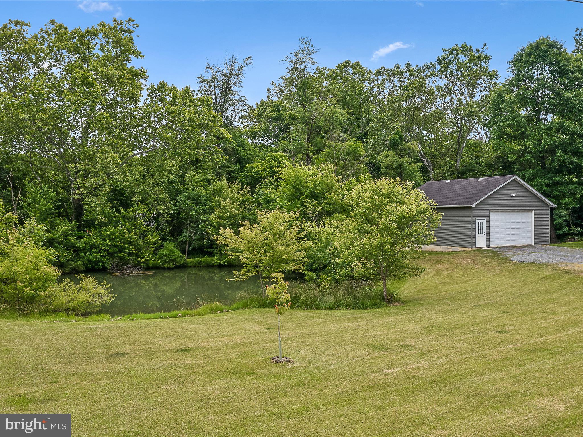 HIDDEN RIVER - Residential