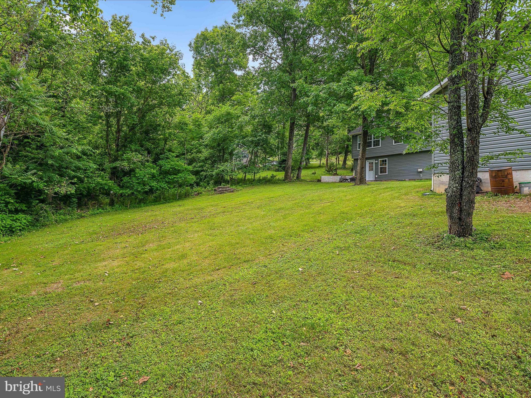 HIDDEN RIVER - Residential