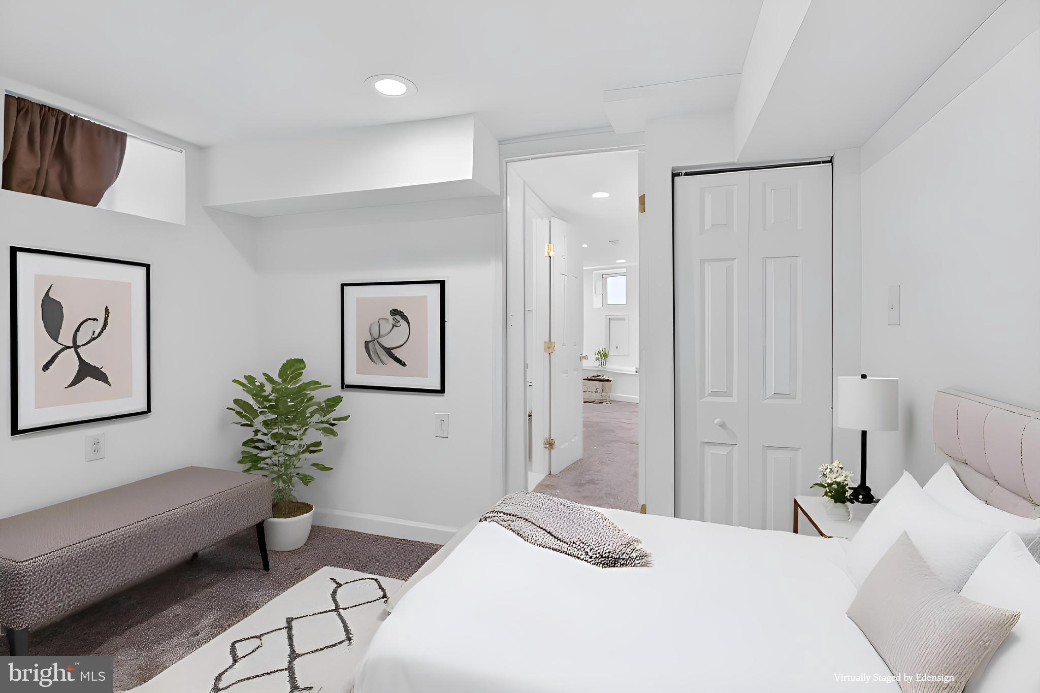 RIVERSIDE - Residential