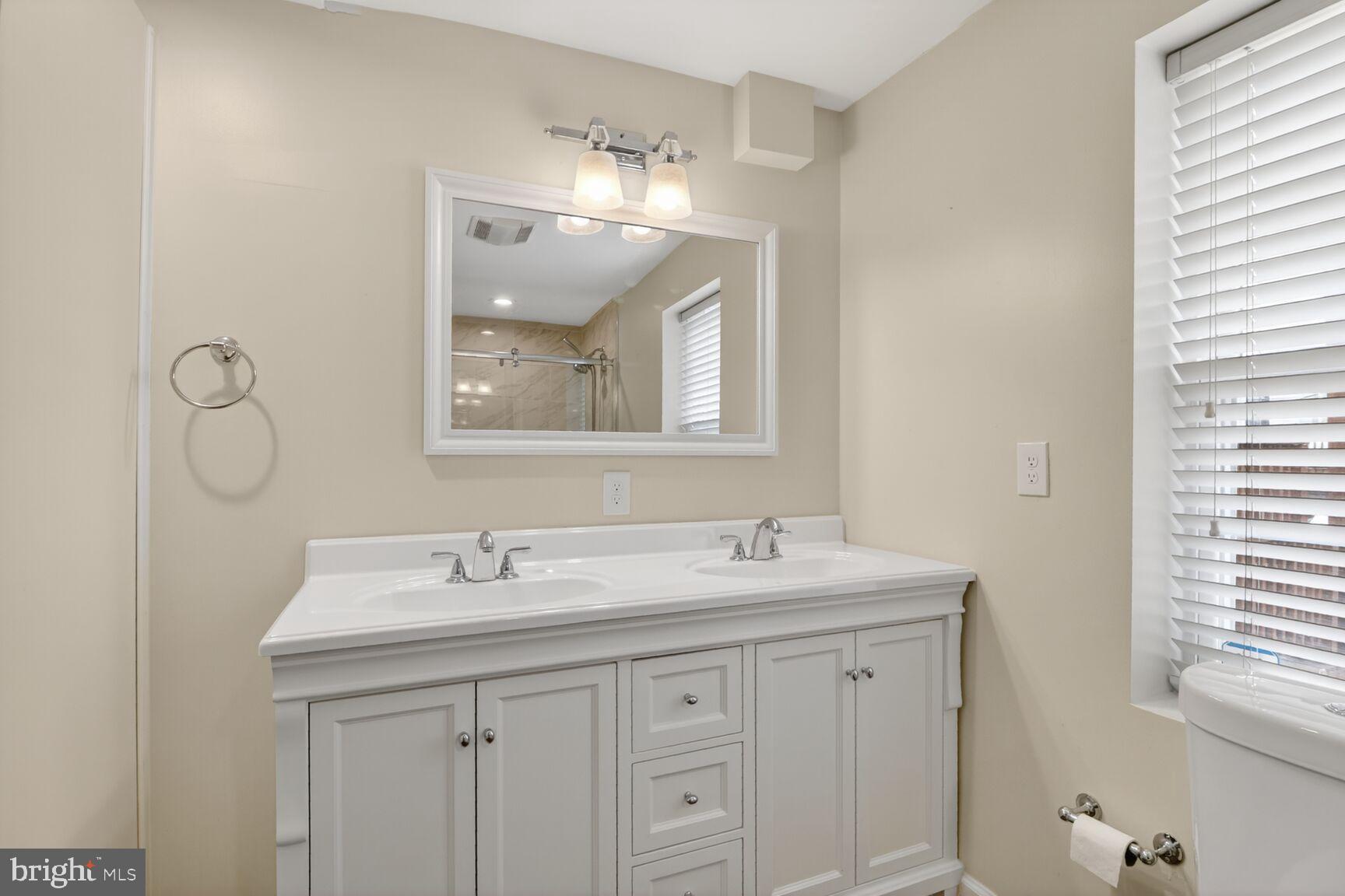 RIVERSIDE - Residential