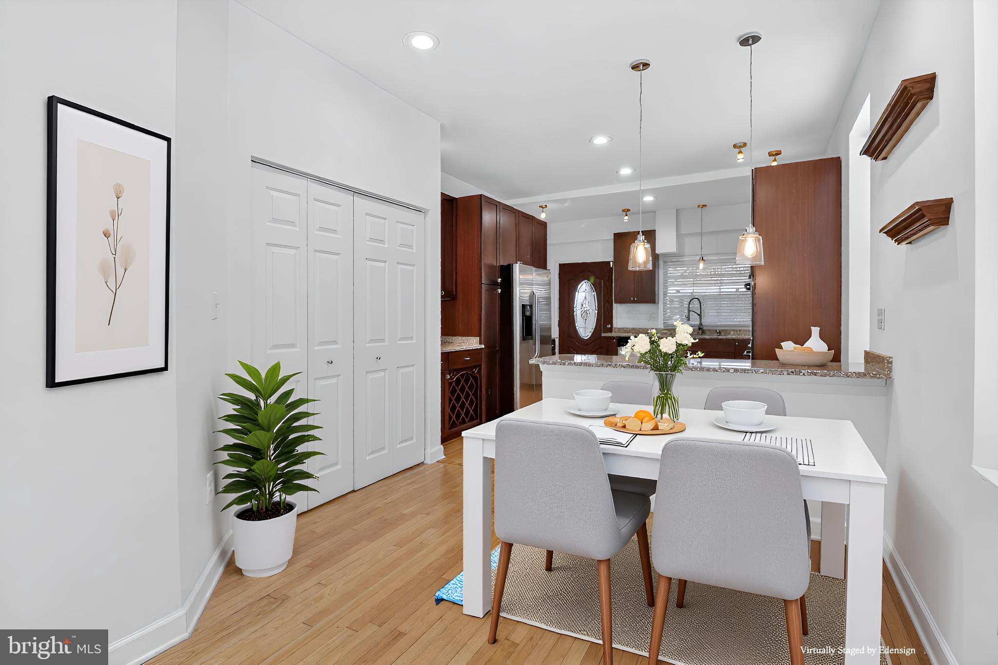 RIVERSIDE - Residential