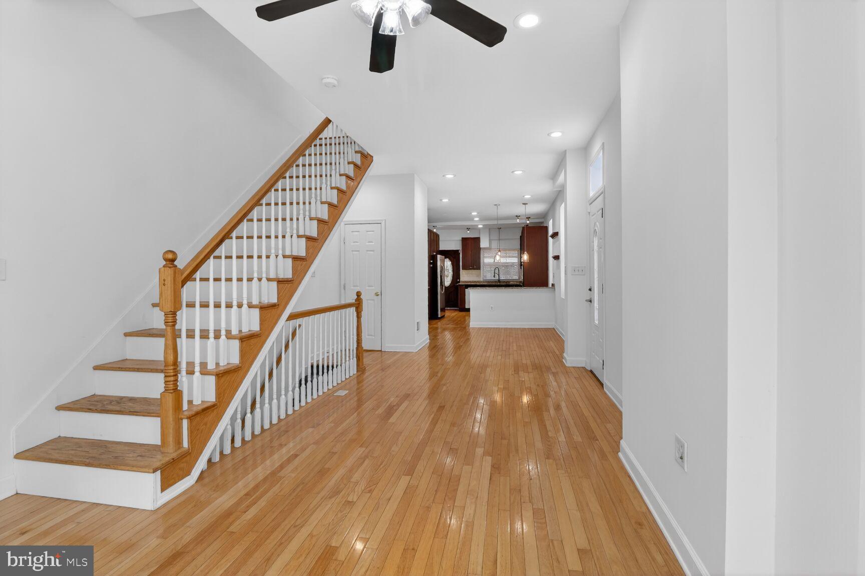 RIVERSIDE - Residential