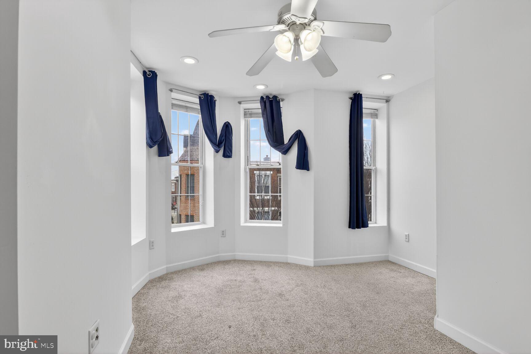 RIVERSIDE - Residential