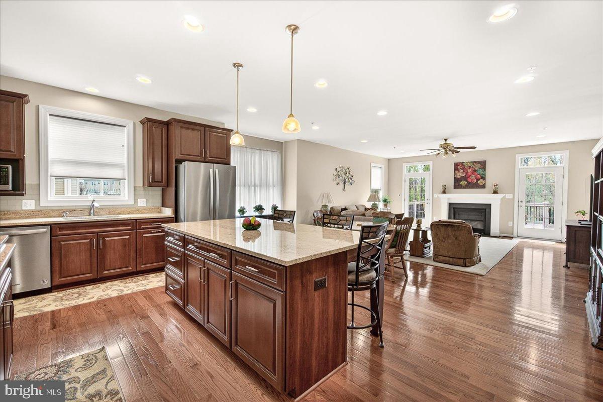 LANDSDALE - Residential