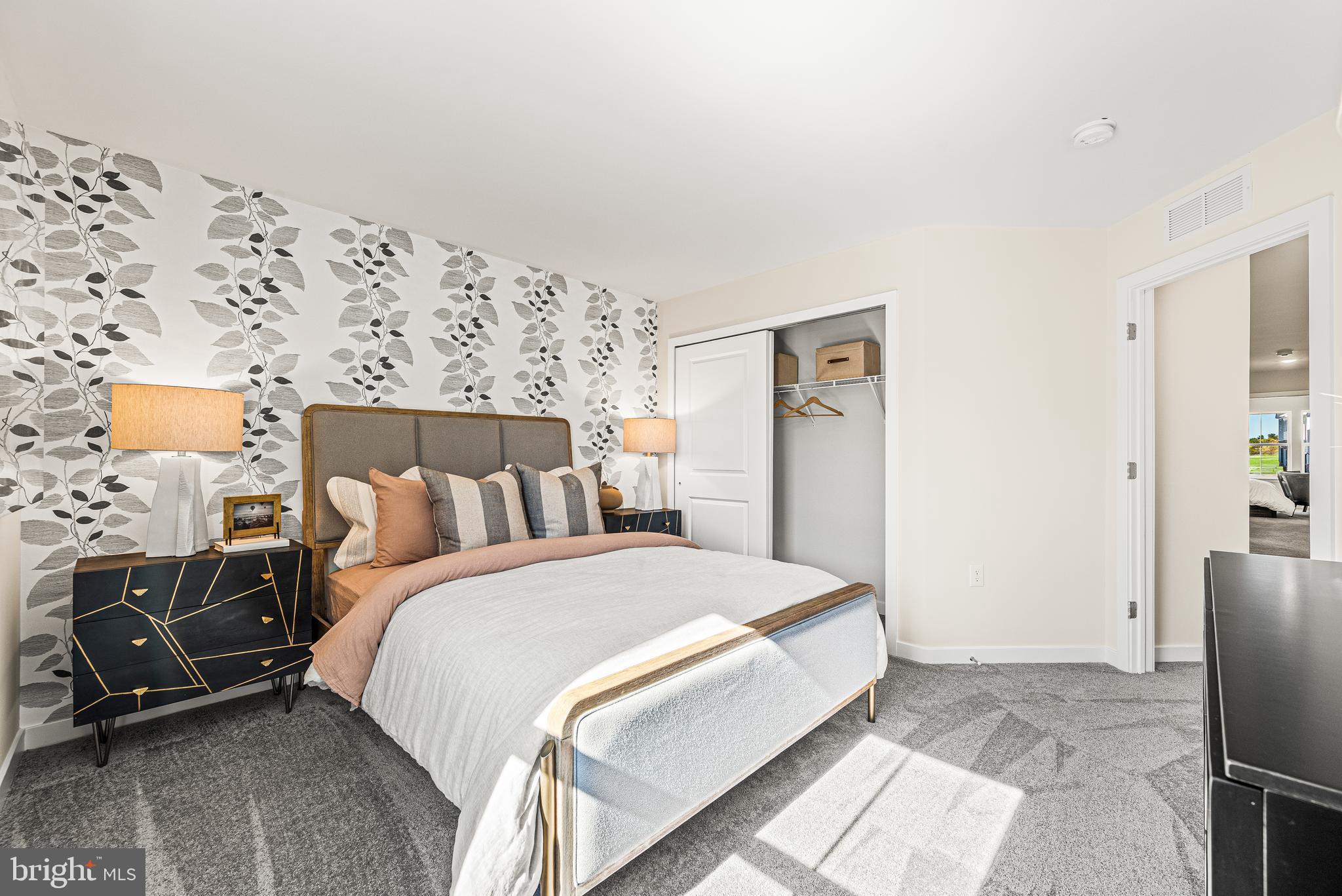 COVENTRY CHASE - Residential