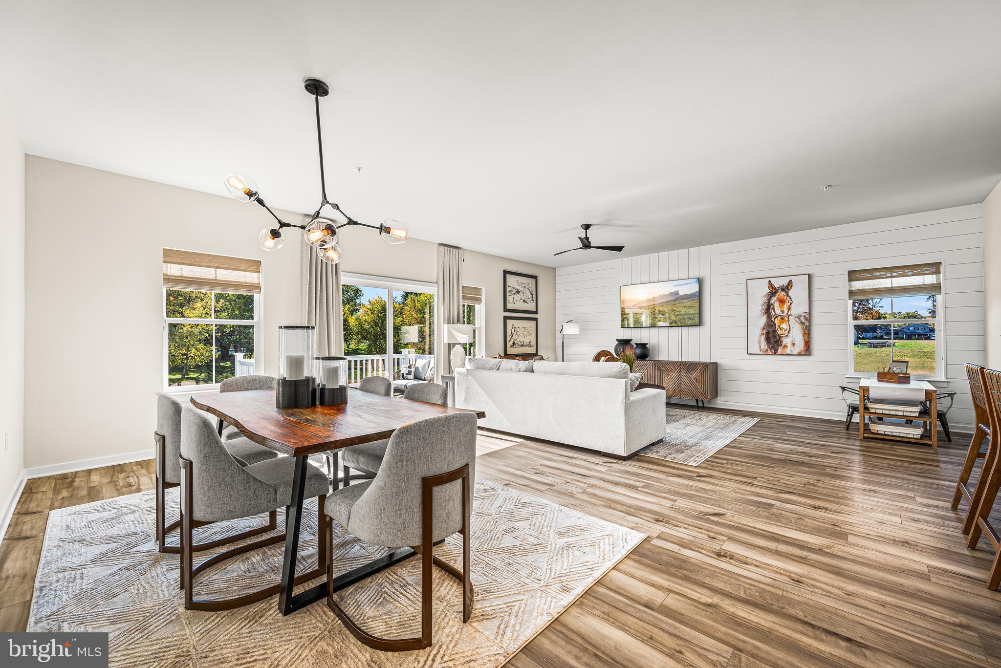 COVENTRY CHASE - Residential