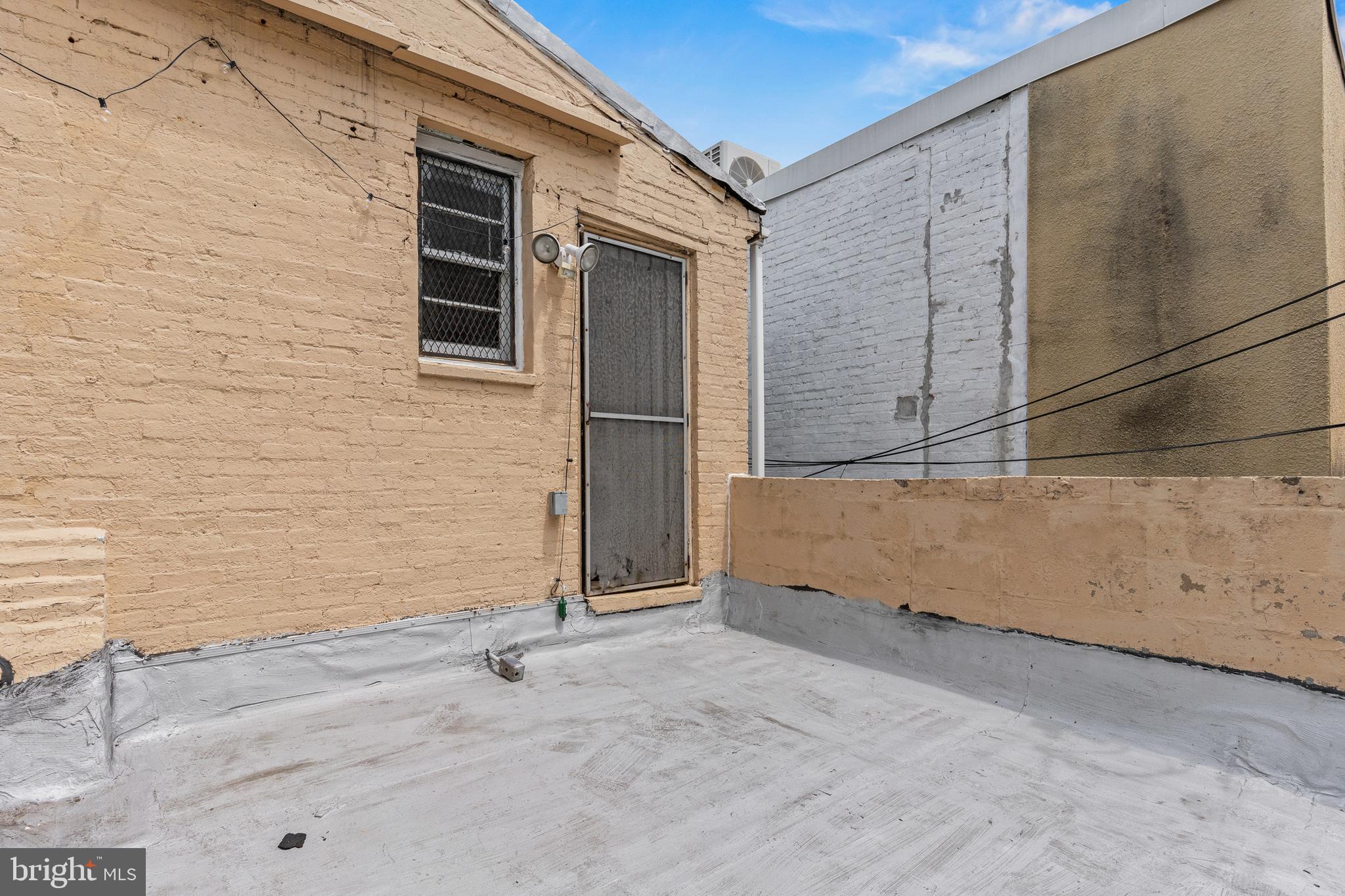 FEDERAL HILL HISTORIC DISTRICT - Residential Lease