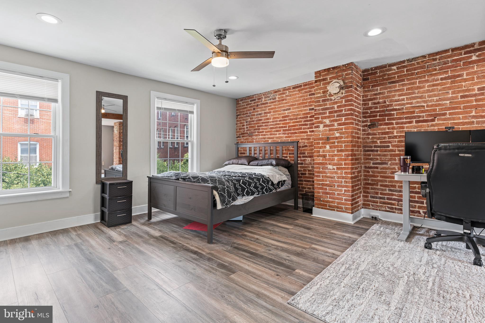 FEDERAL HILL HISTORIC DISTRICT - Residential Lease