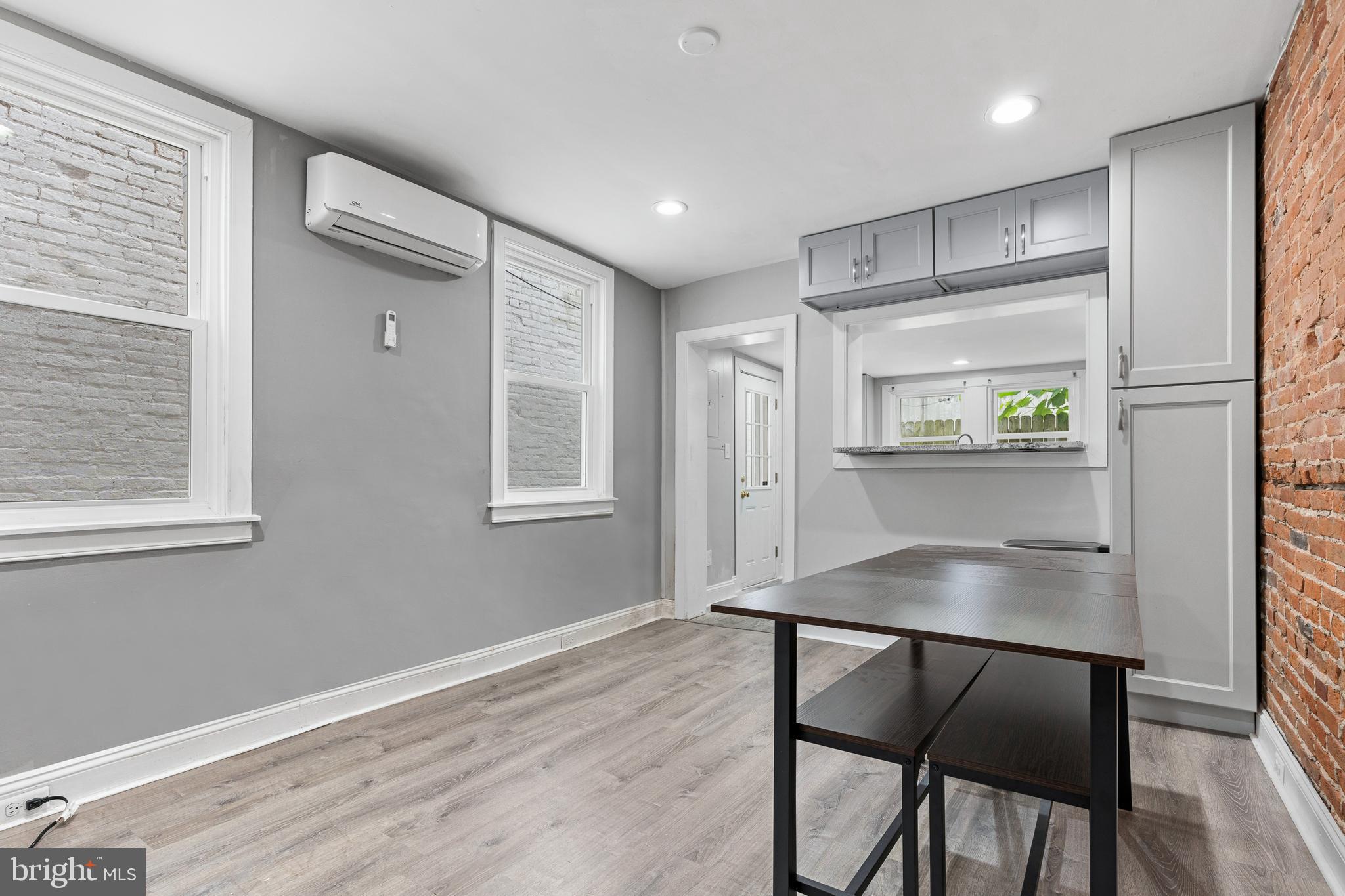 FEDERAL HILL HISTORIC DISTRICT - Residential Lease