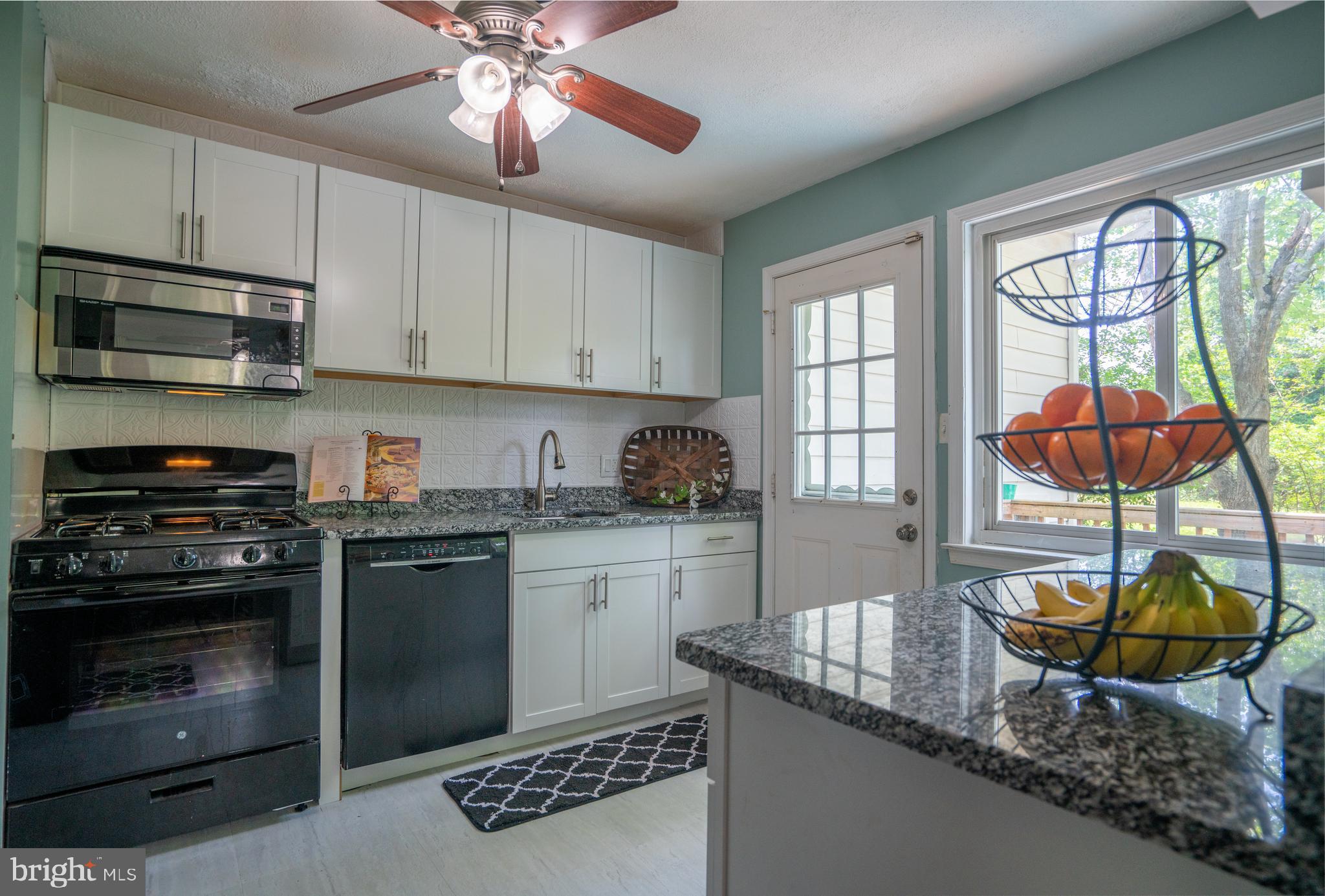 POINT OF WOODS - Residential