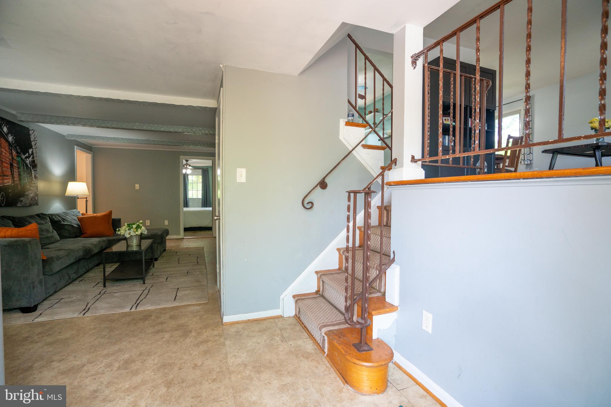 POINT OF WOODS - Residential