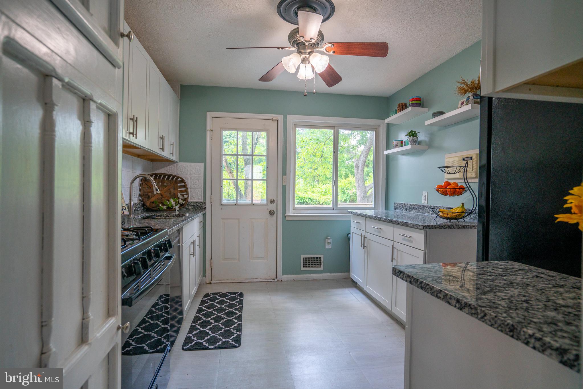 POINT OF WOODS - Residential