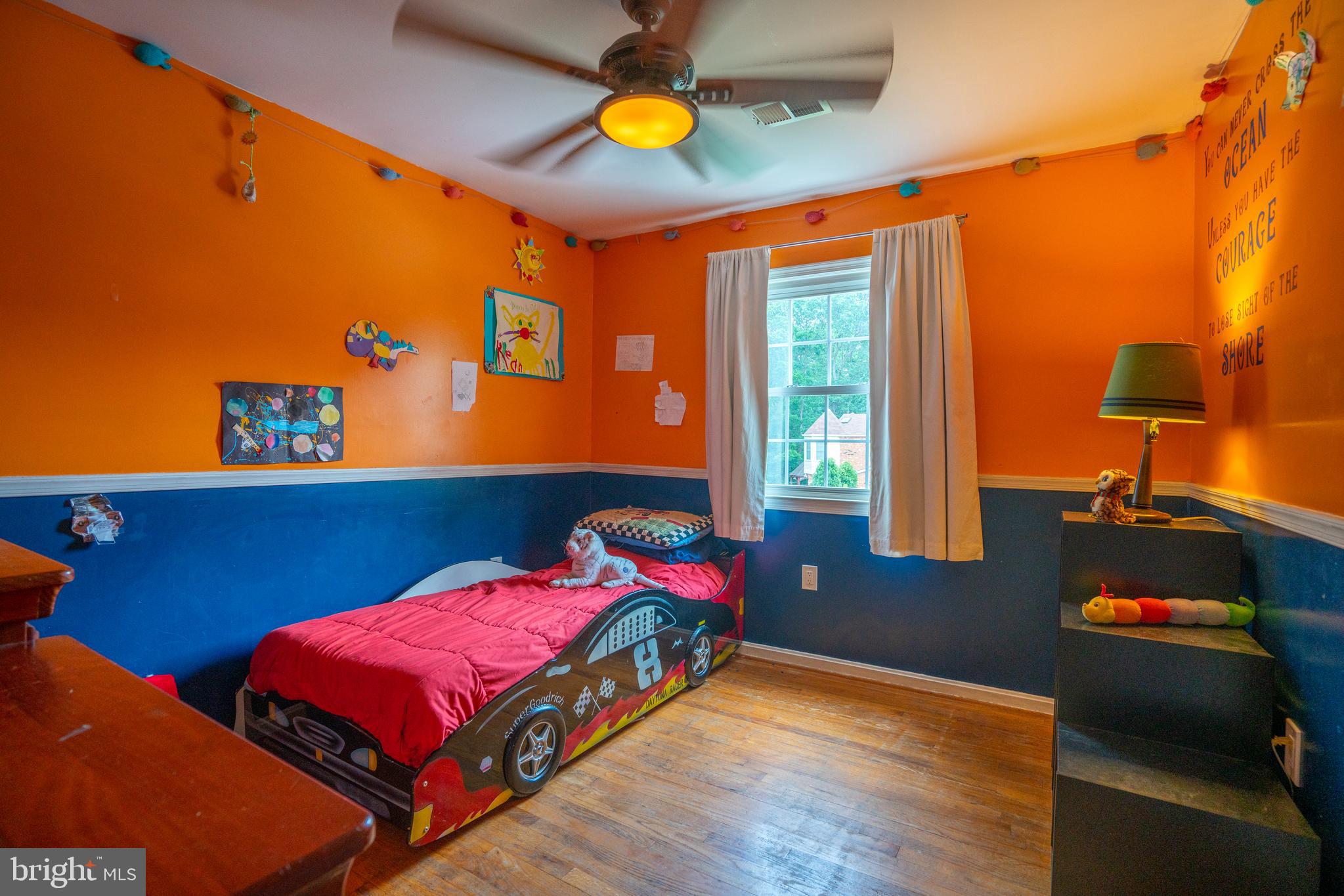 POINT OF WOODS - Residential