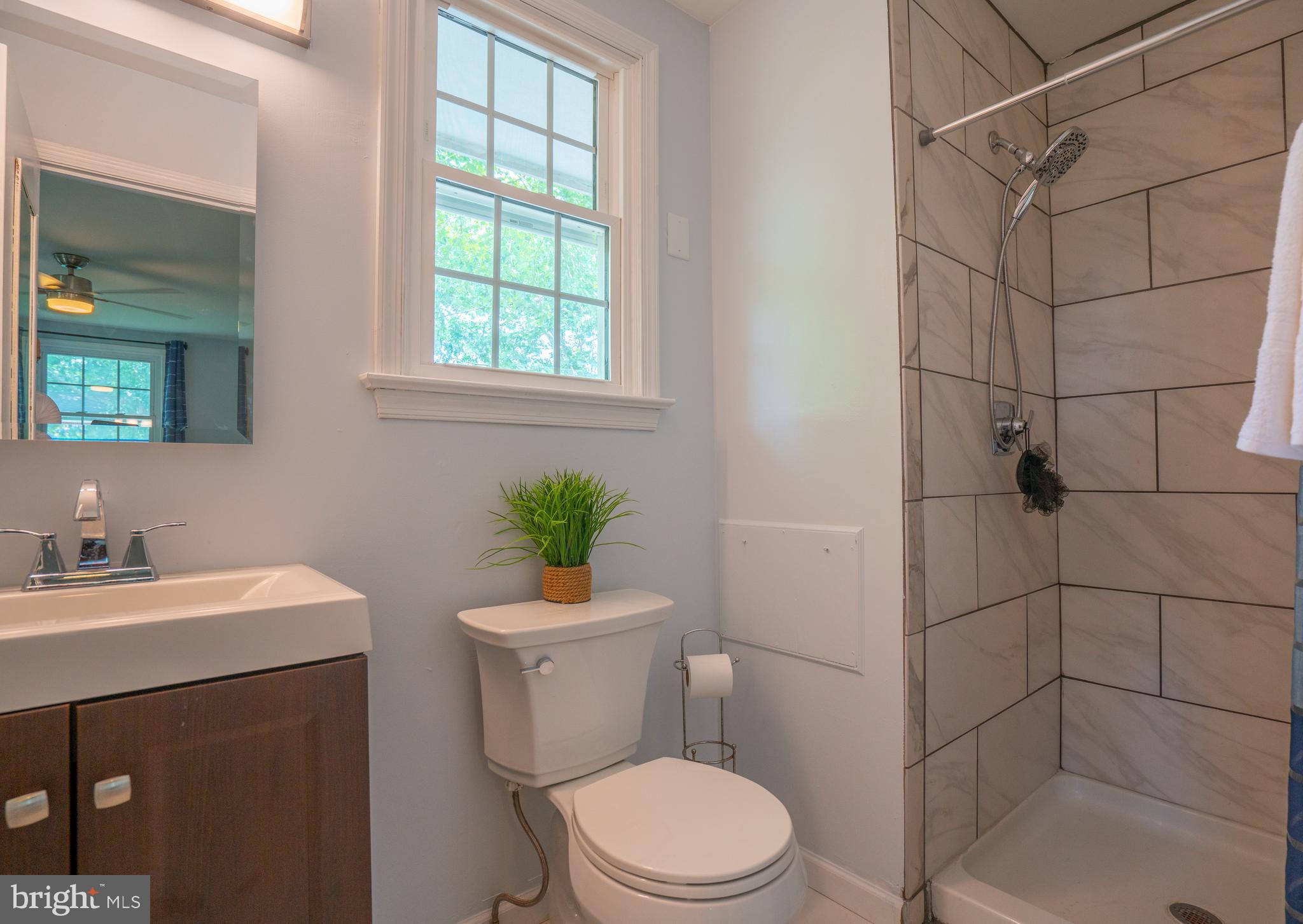 POINT OF WOODS - Residential