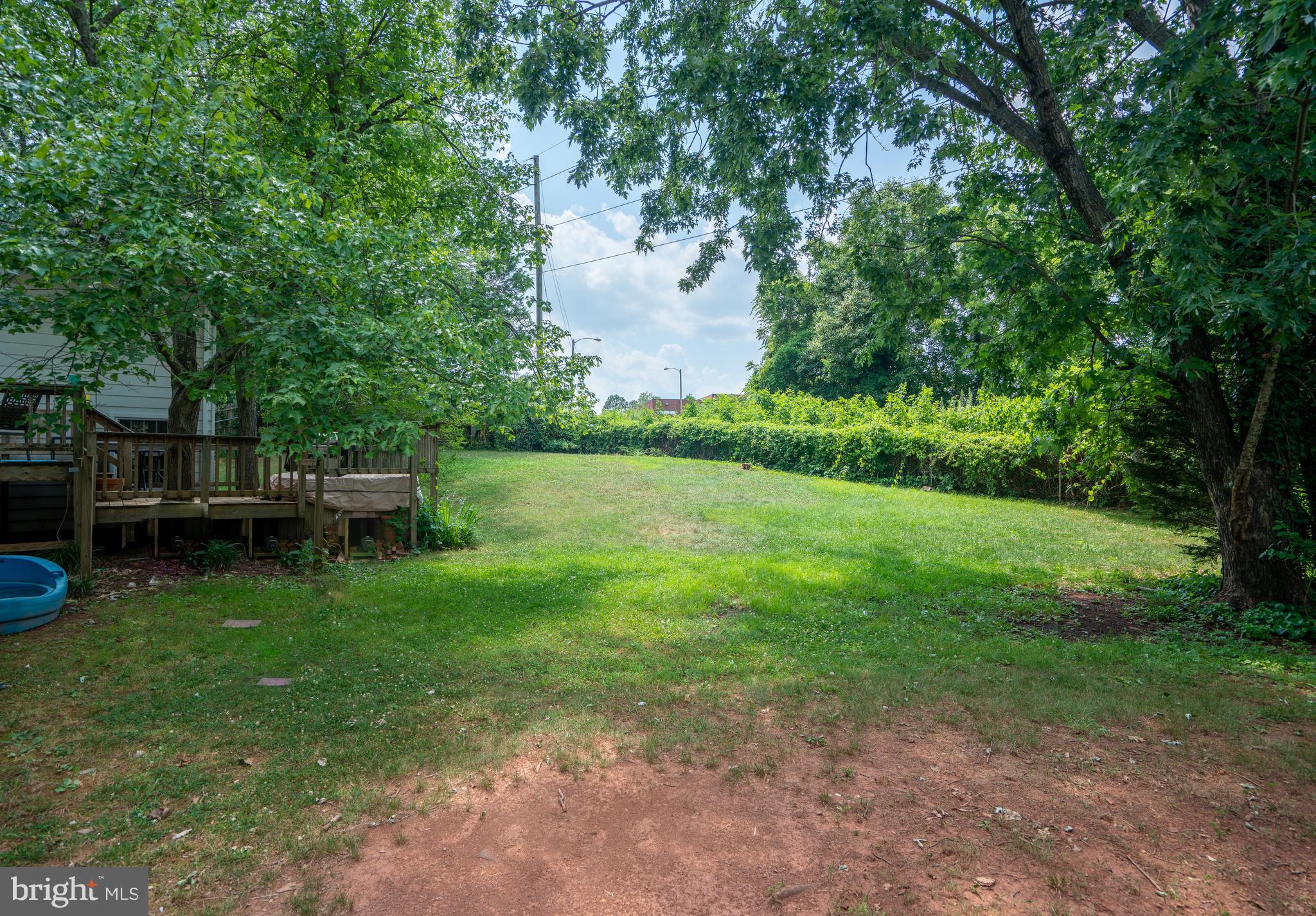 POINT OF WOODS - Residential