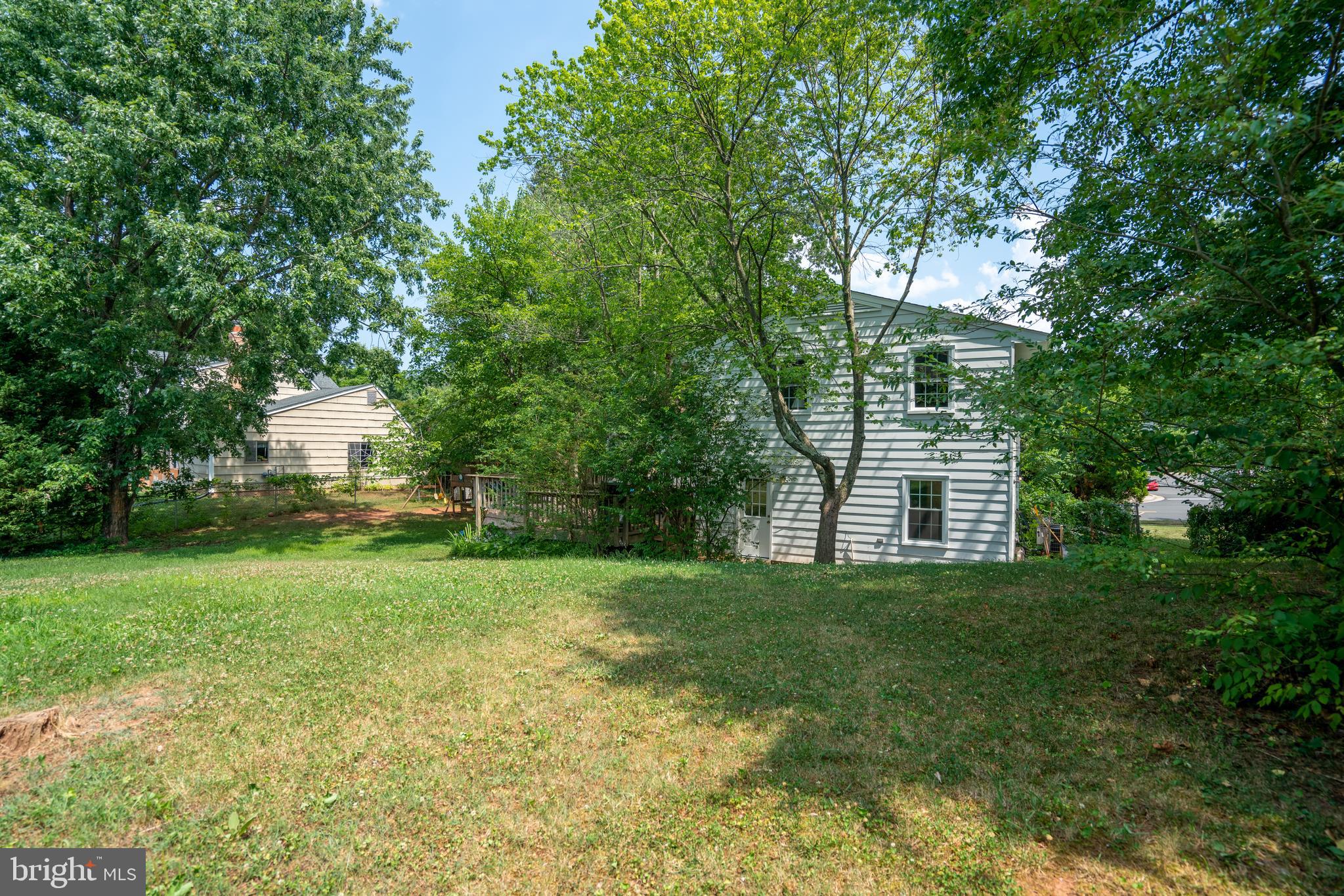 POINT OF WOODS - Residential