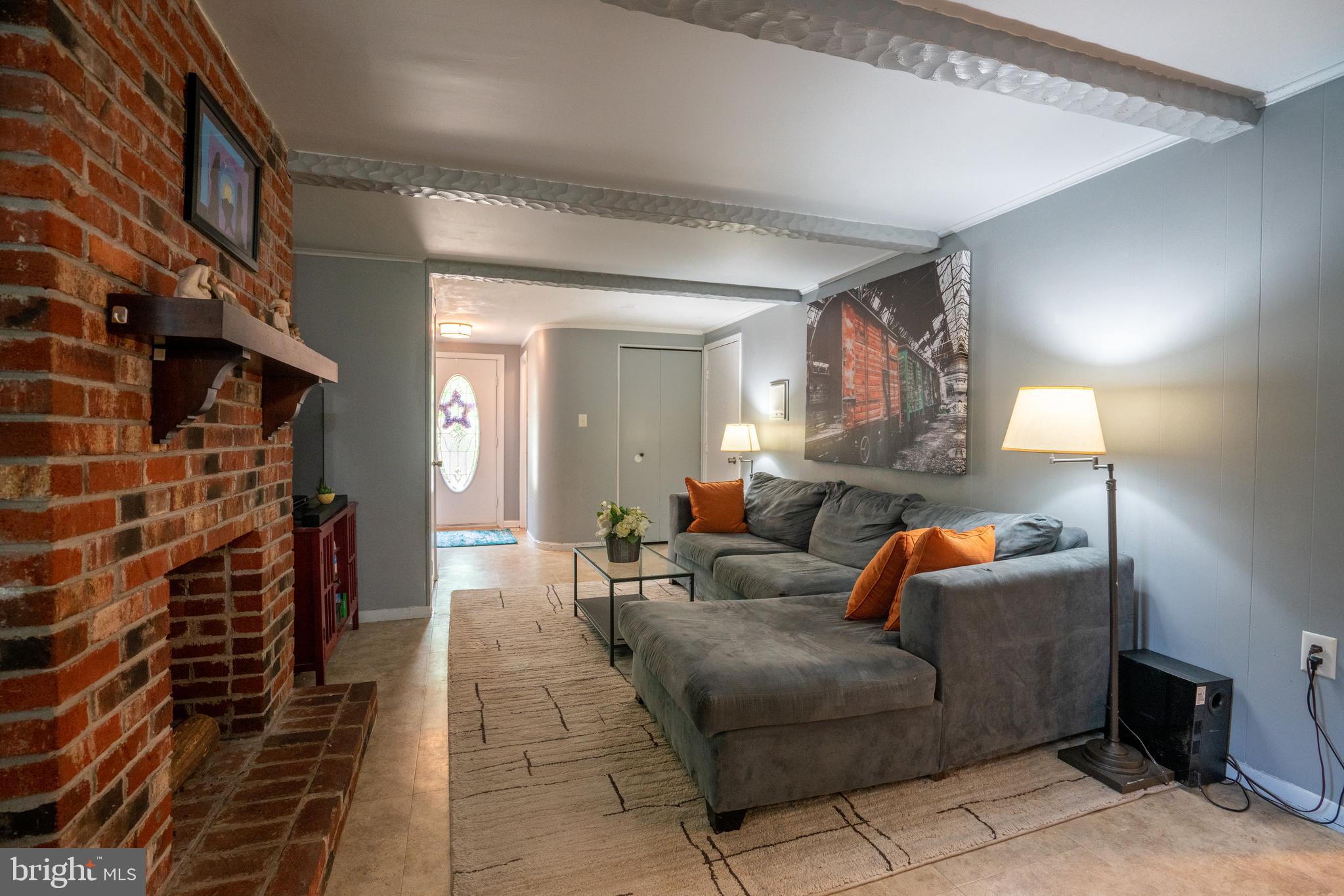 POINT OF WOODS - Residential