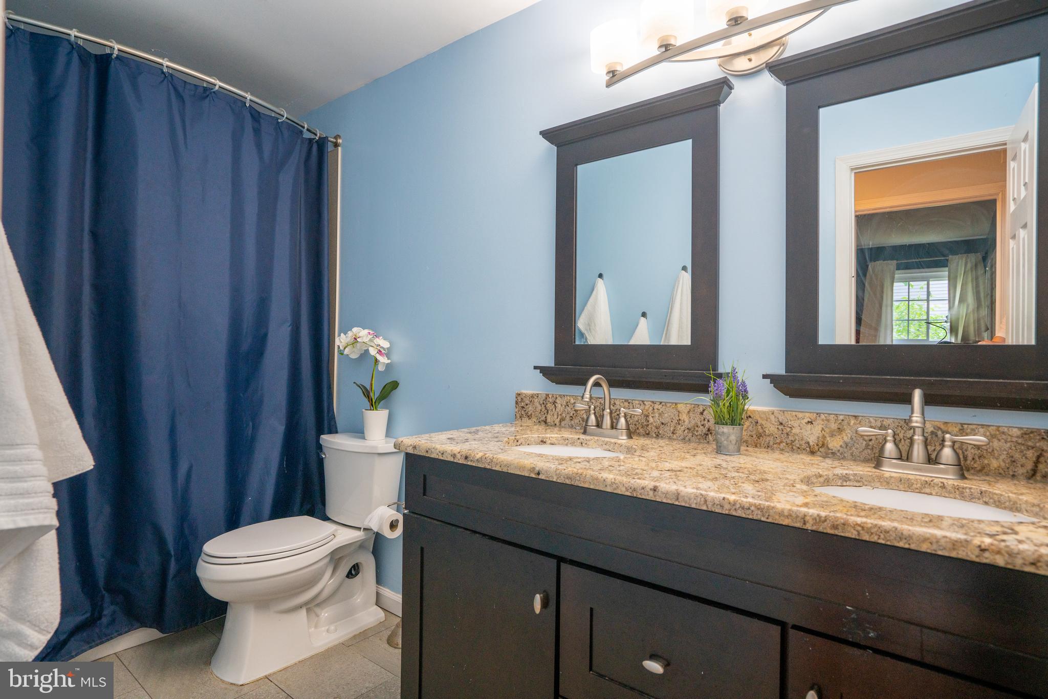 POINT OF WOODS - Residential