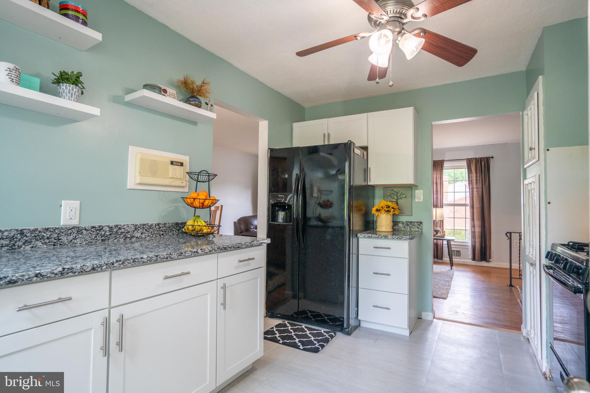 POINT OF WOODS - Residential