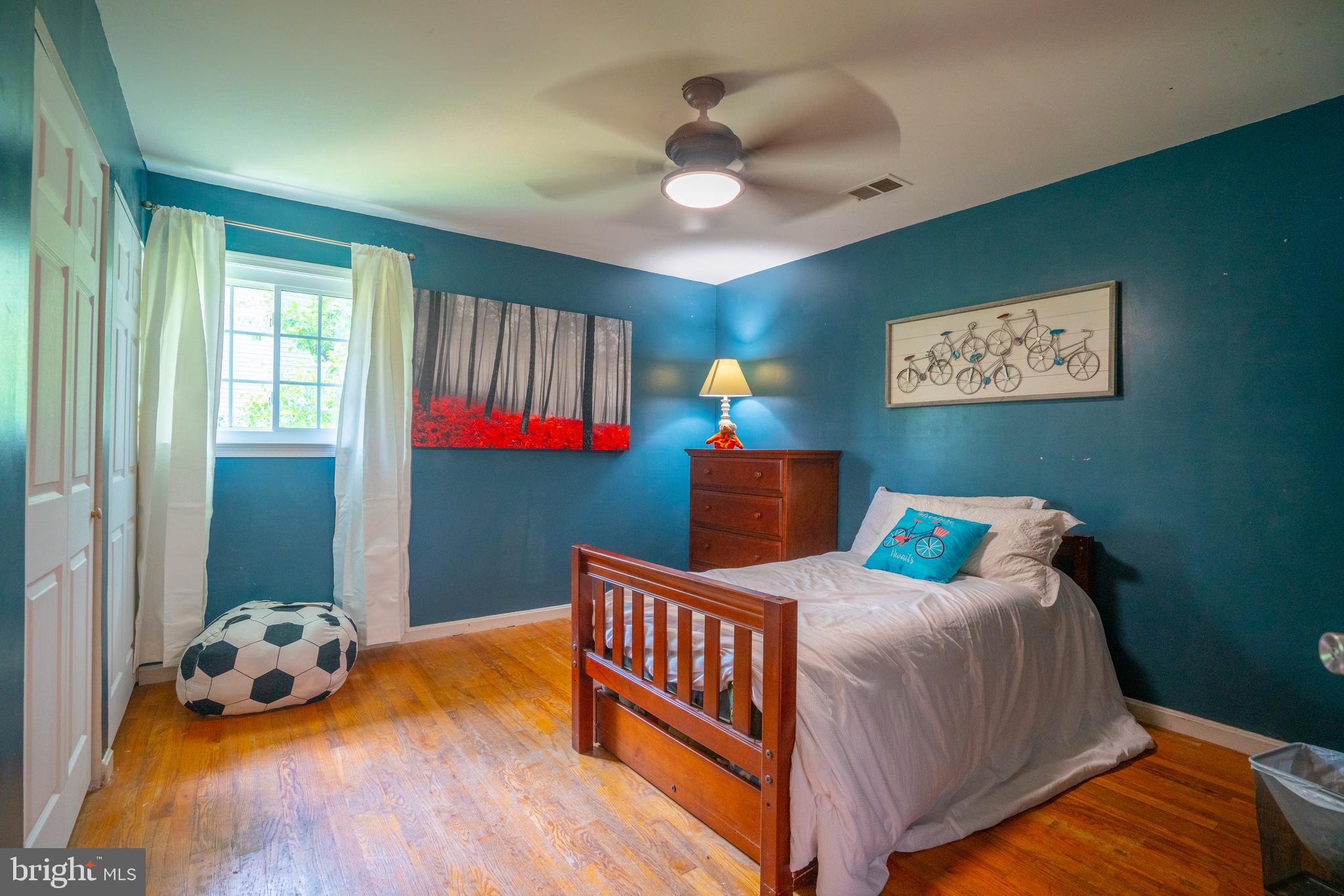 POINT OF WOODS - Residential