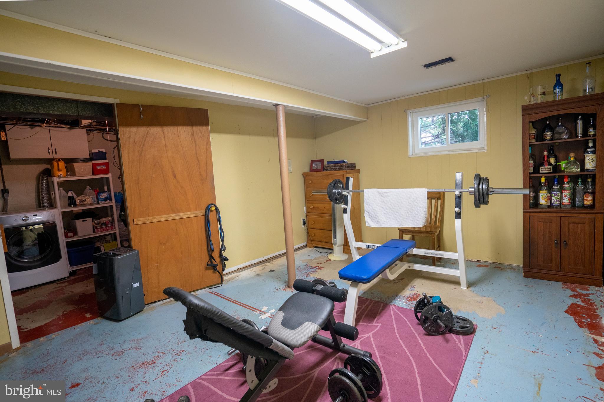 POINT OF WOODS - Residential