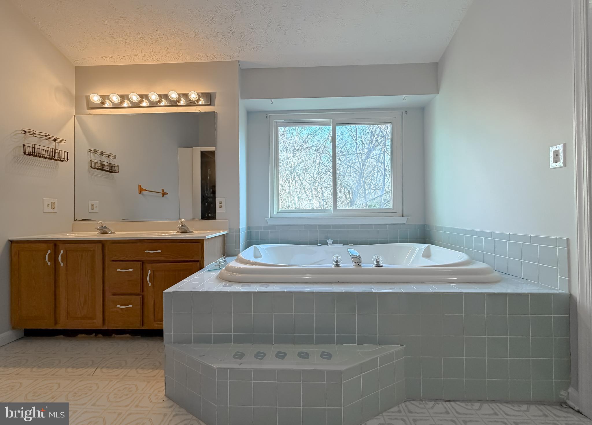 CHESAPEAKE RANCH ESTATES - Residential