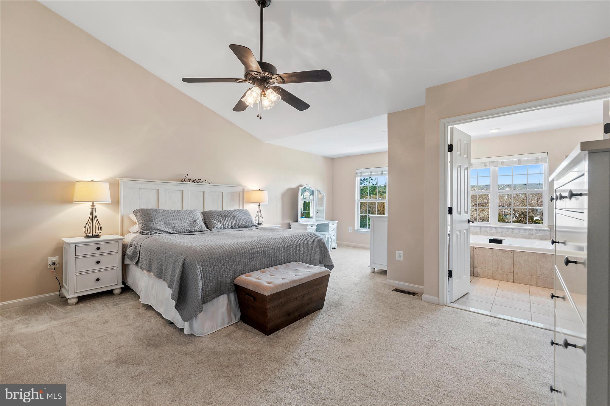 WELLINGTON TRACE - Residential