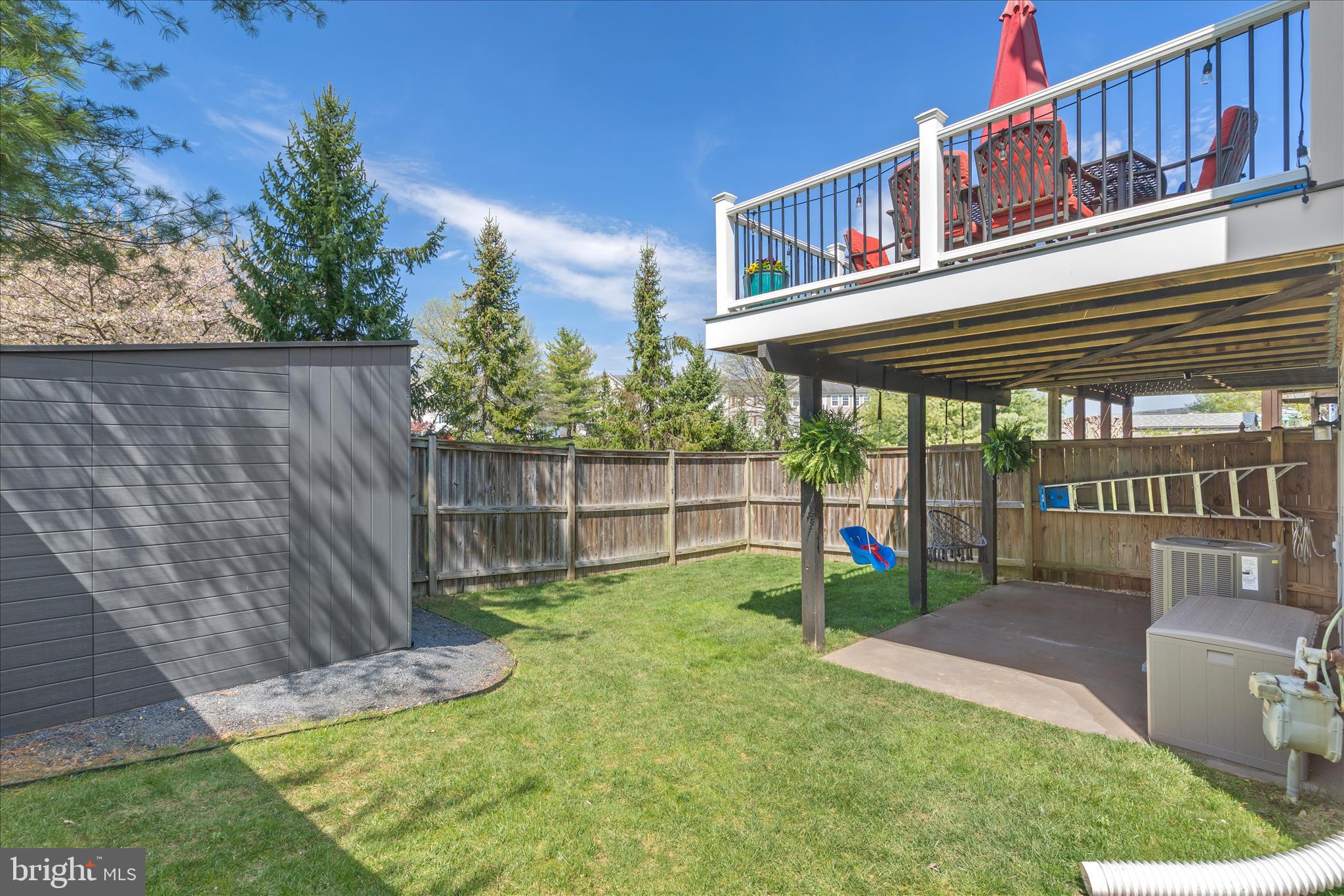 WELLINGTON TRACE - Residential