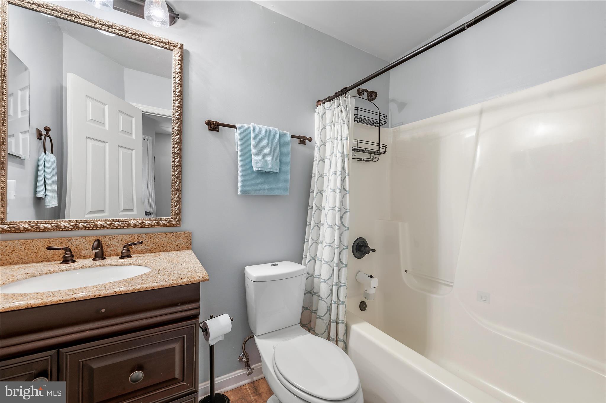 WELLINGTON TRACE - Residential