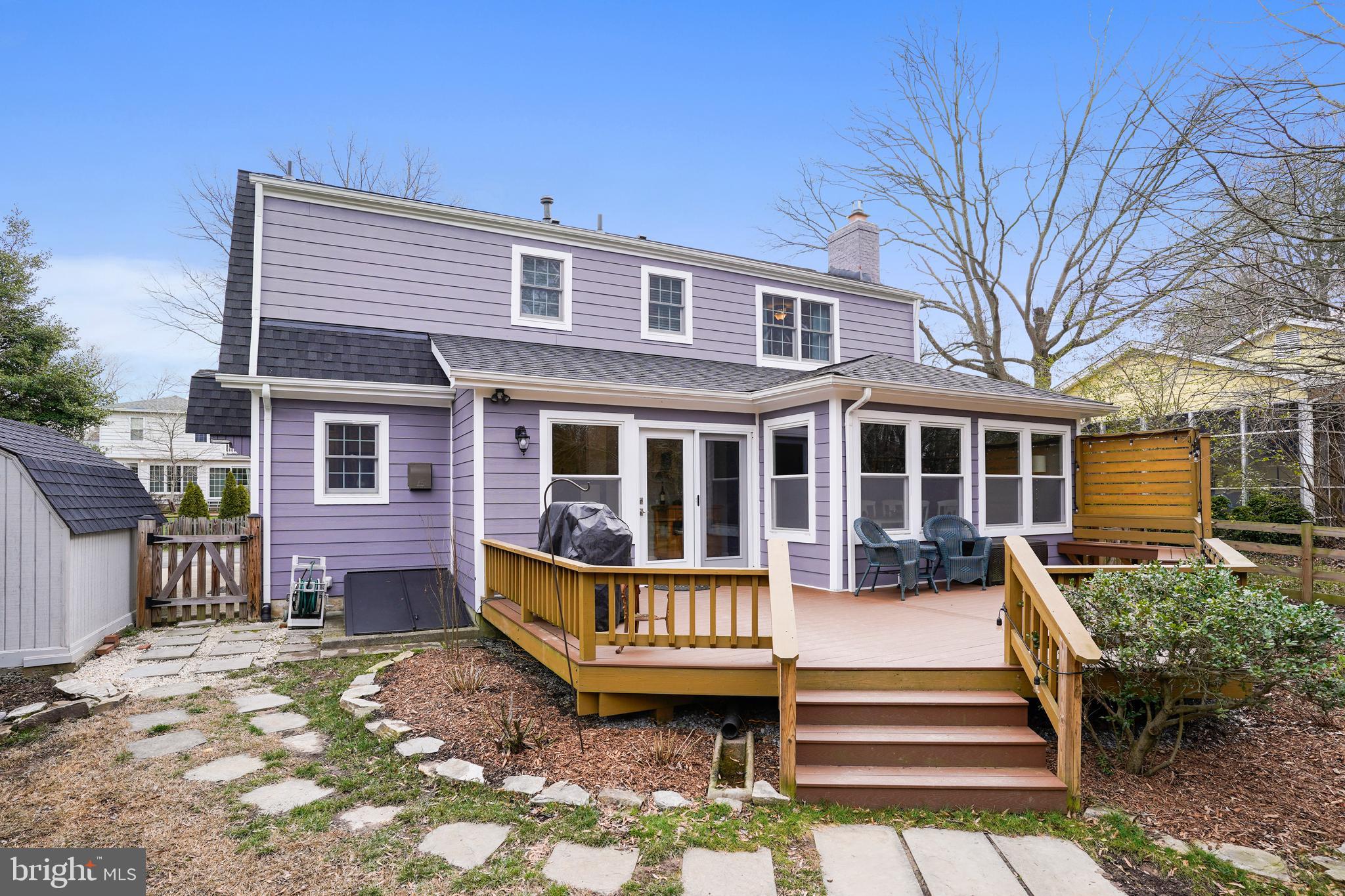 STRATFORD ON THE POTOMAC - Residential