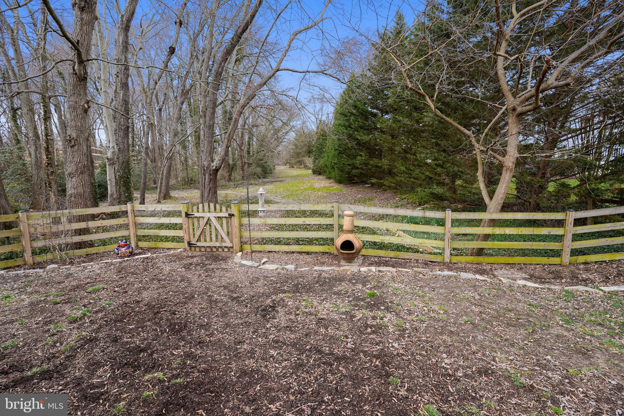 STRATFORD ON THE POTOMAC - Residential