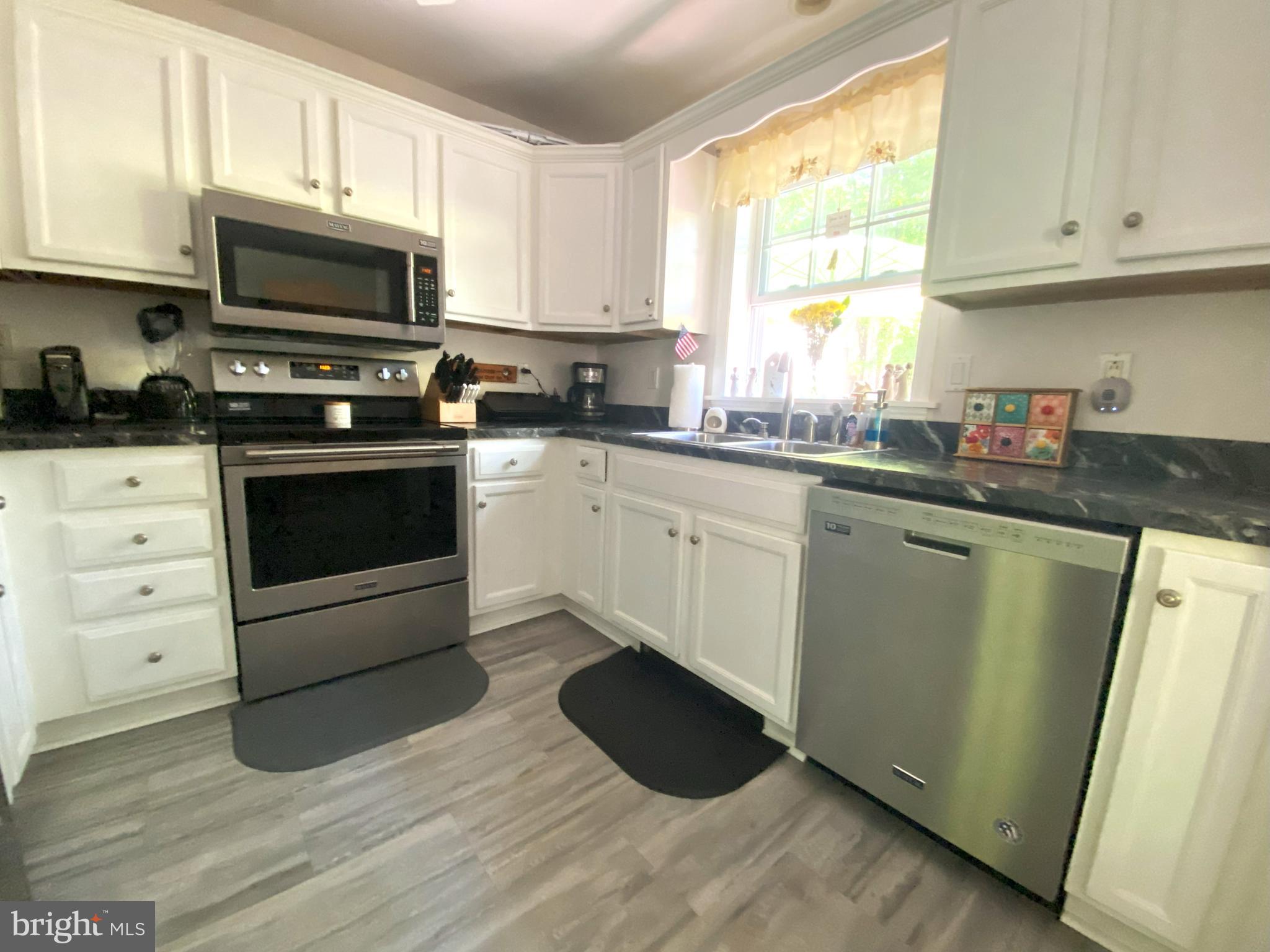 WALLENPAUPACK LAKE ESTATES - Residential