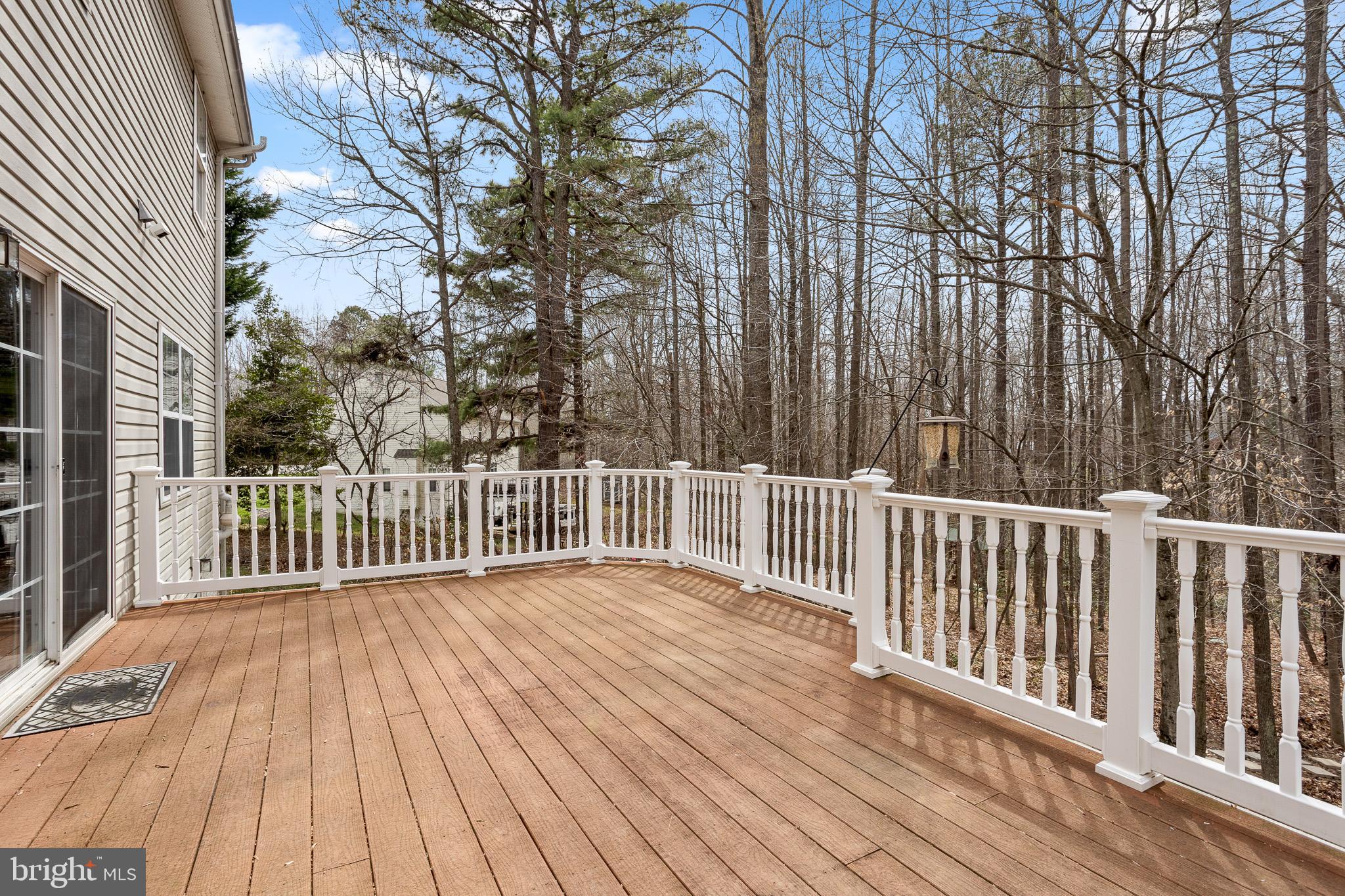 HUNTING CREEK KNOLLS - Residential