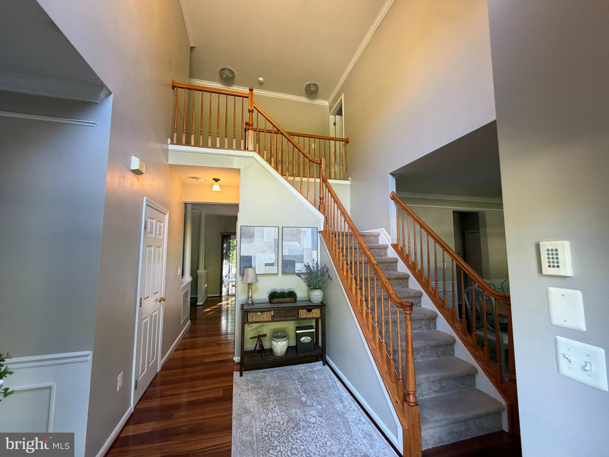 HUNTING CREEK KNOLLS - Residential