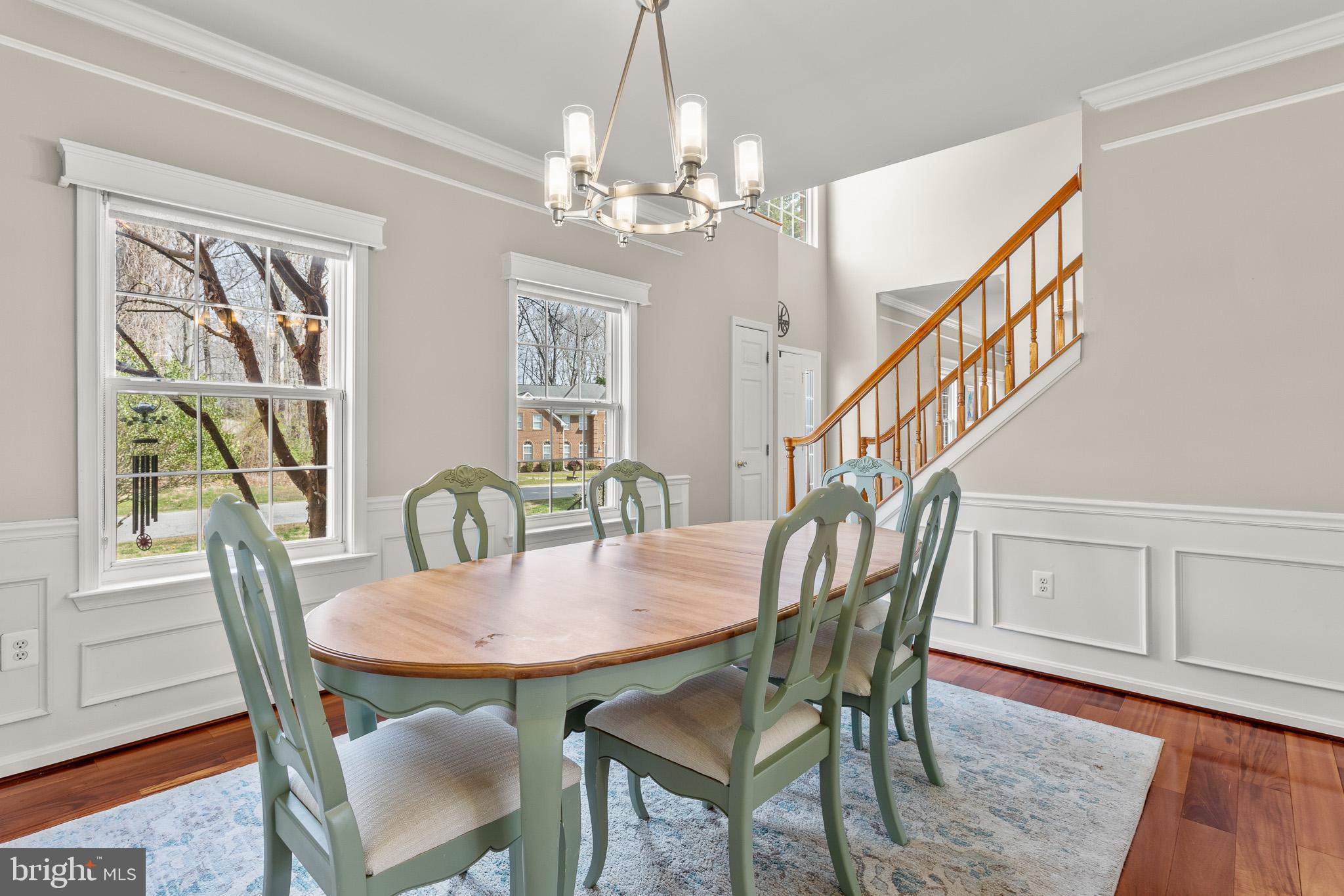 HUNTING CREEK KNOLLS - Residential