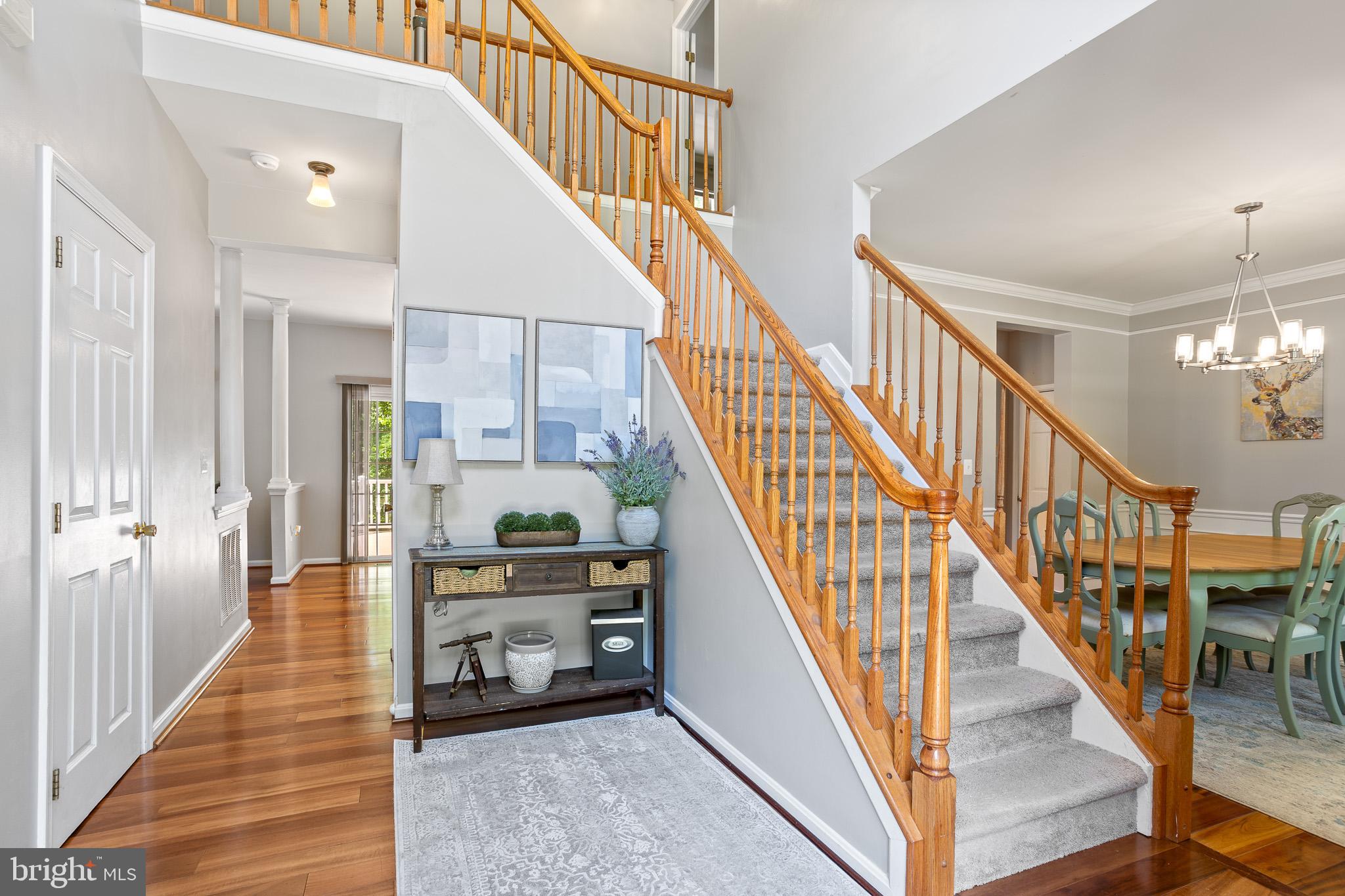 HUNTING CREEK KNOLLS - Residential