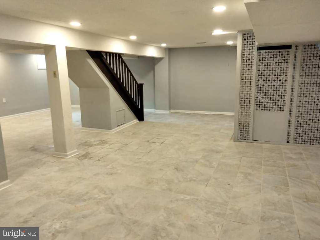 TANTALLON ON THE POTOMAC - Residential