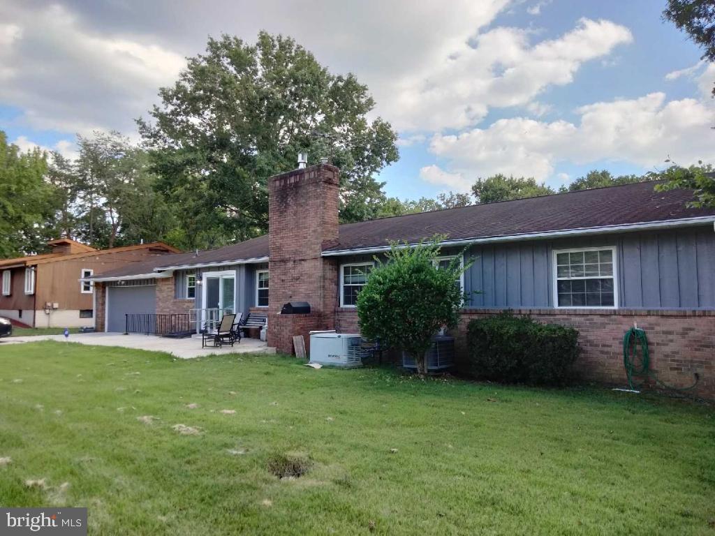 TANTALLON ON THE POTOMAC - Residential