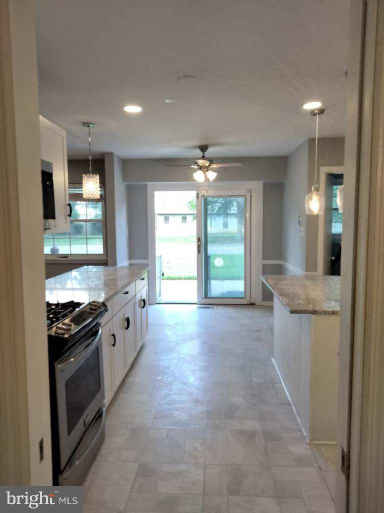 TANTALLON ON THE POTOMAC - Residential