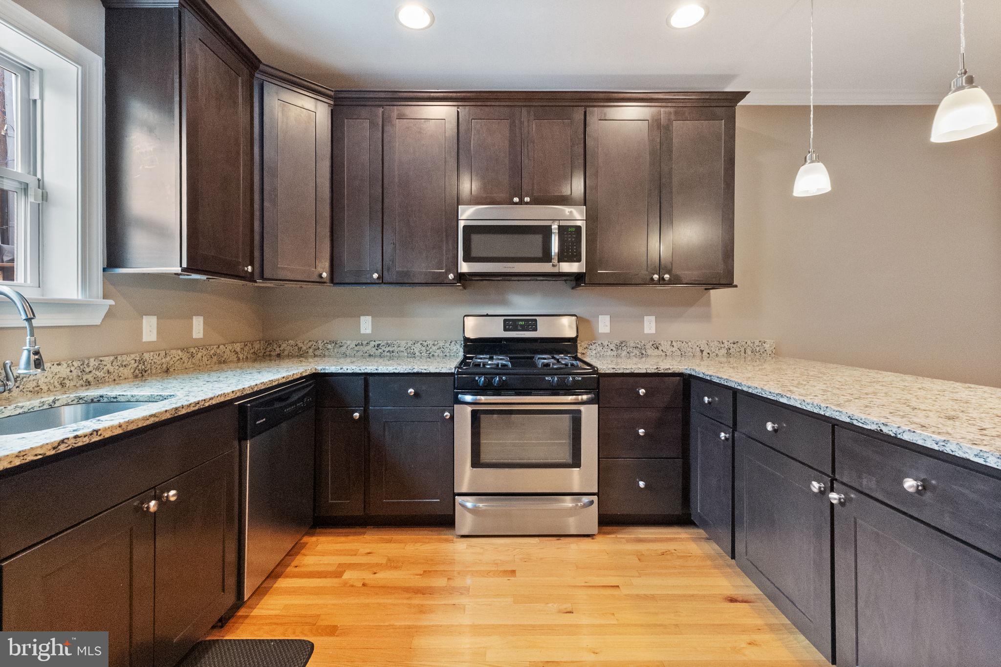 14 S COLLINGTON AVENUE