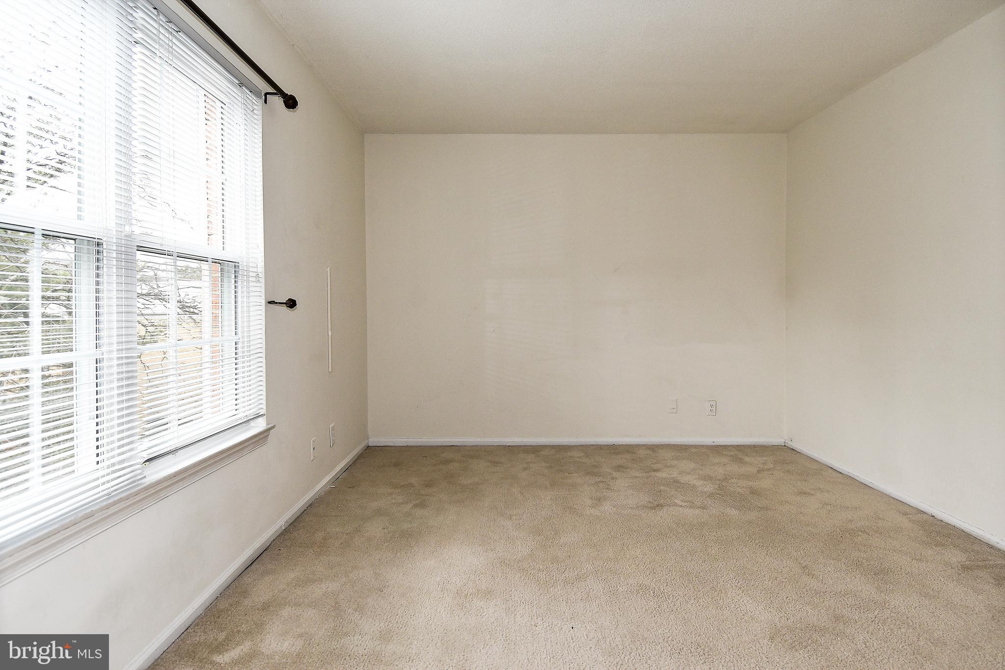 THE COLONIES - Residential Lease