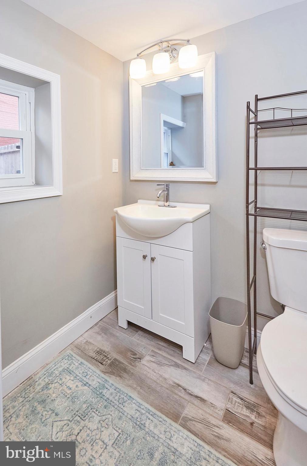 UNION SQUARE - Residential Lease