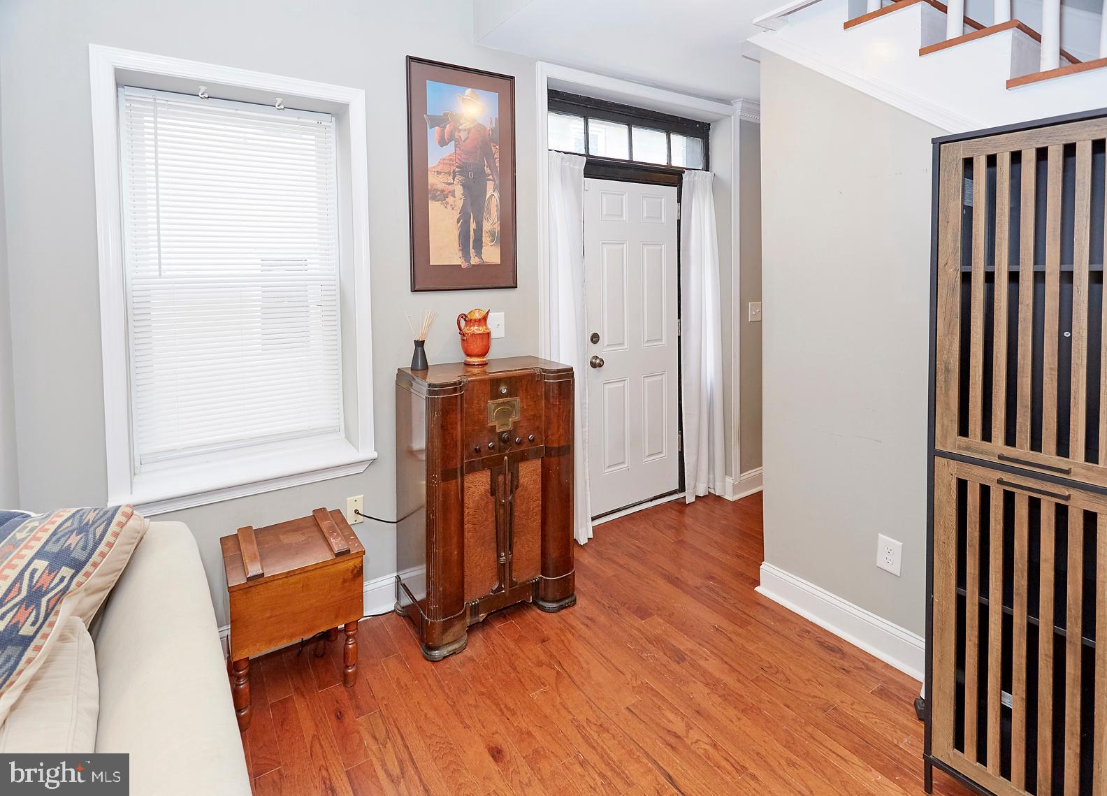 UNION SQUARE - Residential Lease