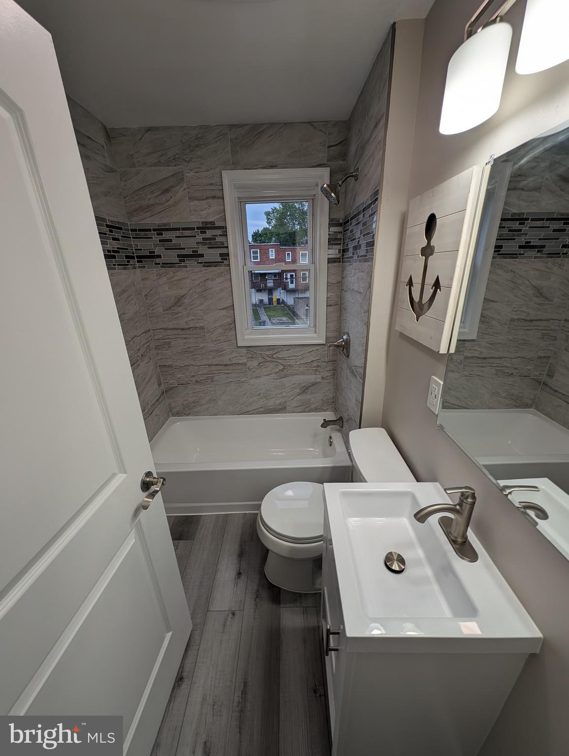 PARKSIDE - Residential