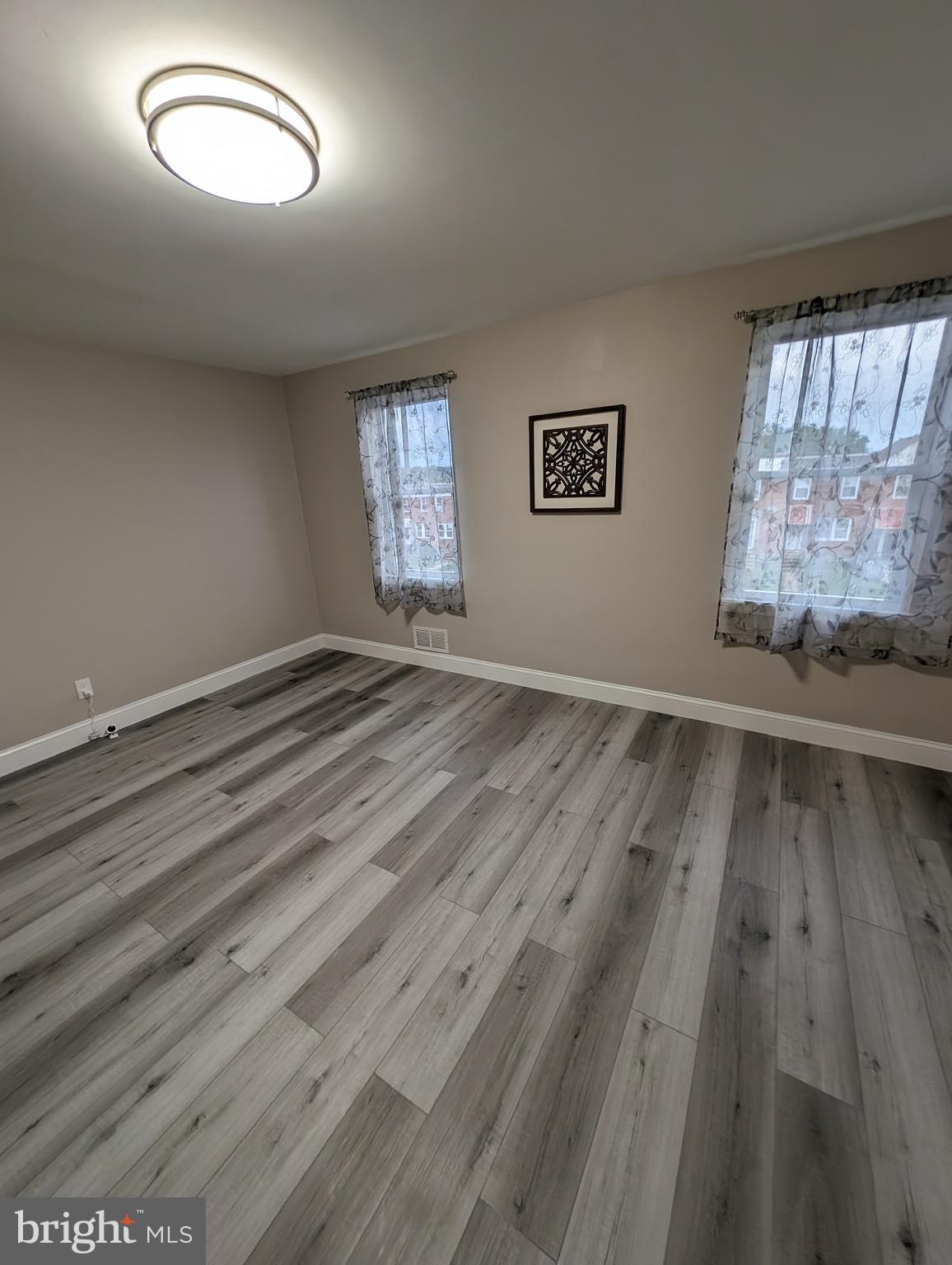 PARKSIDE - Residential