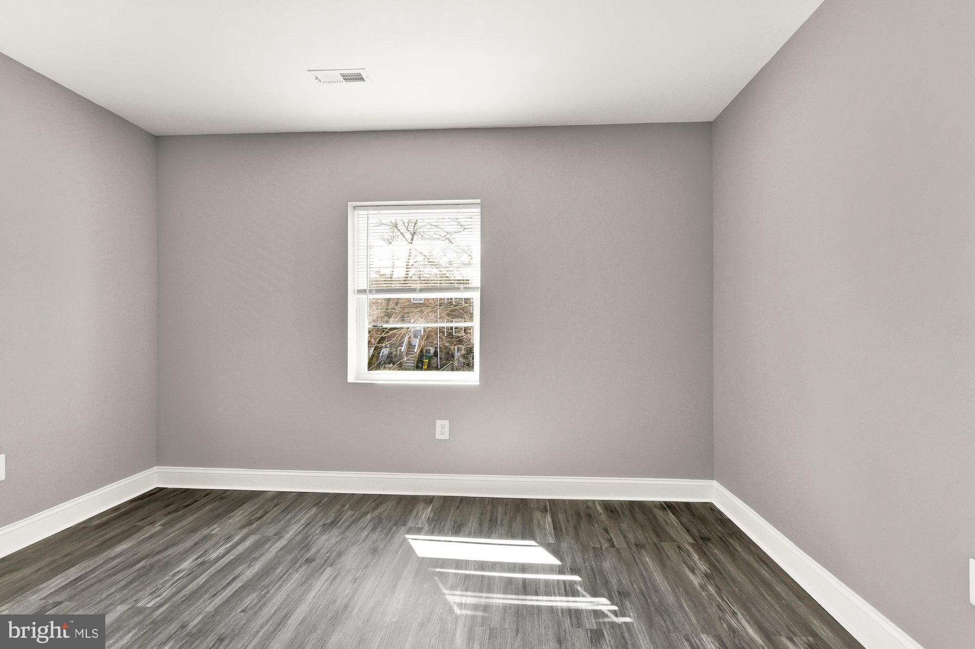 BROOKLYN - Residential Lease