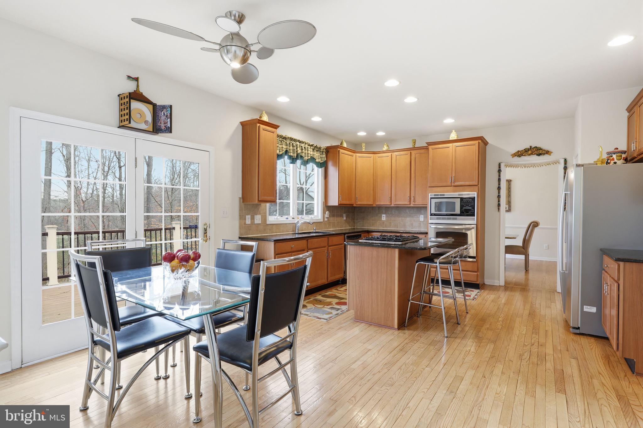 BUCKINGHAM ESTATES - Residential